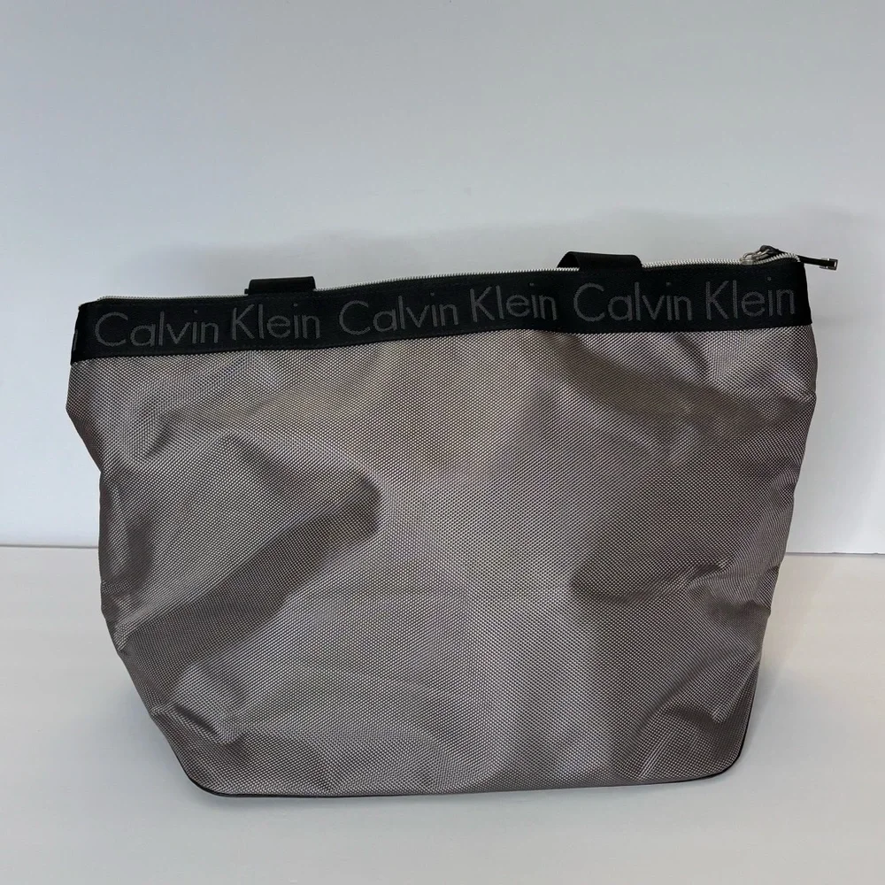 Calvin Klein Large Nylon Zip Tote Bag Gunmetal Gray Logo Straps Travel Work NEW